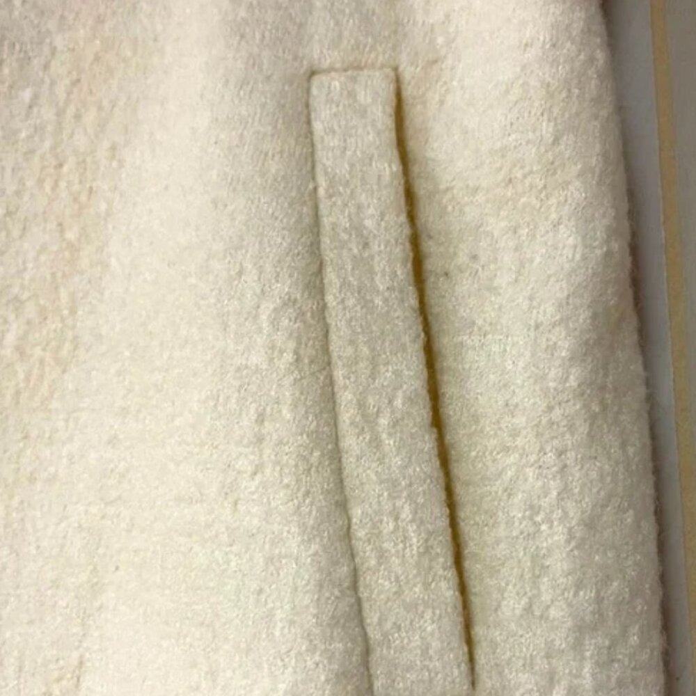 Ann Taylor Cream Wool Blend A line Skirt Sz 8 Pockets - Picture 2 of 6